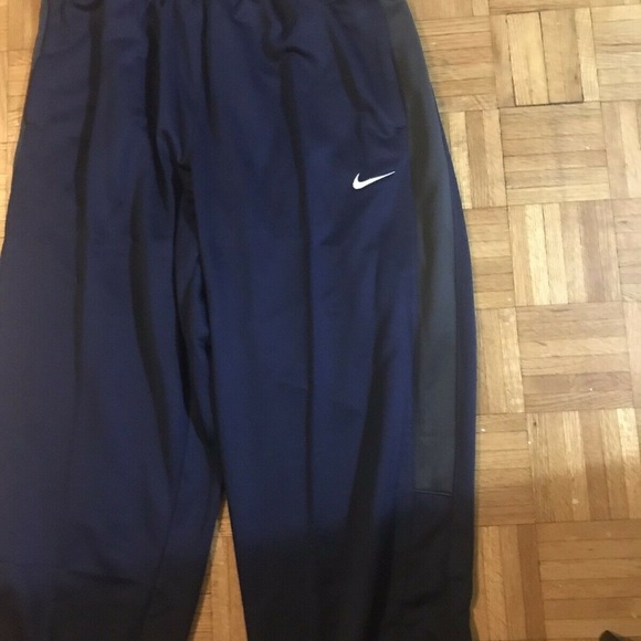 Nike DRI-FIT pants - Picture 2 of 4